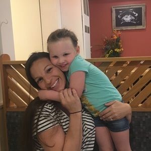 Meet your Posher, Alexis